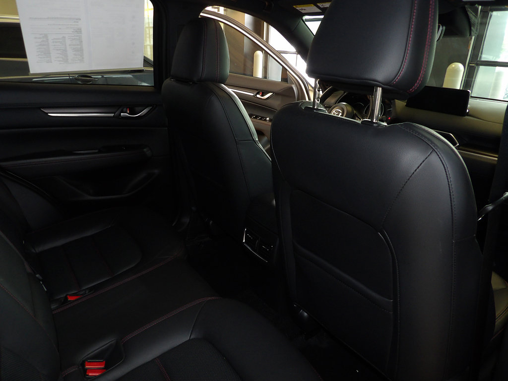 Certified 2025 MAZDA CX-5 2.5 Turbo AWD/4WD image 17