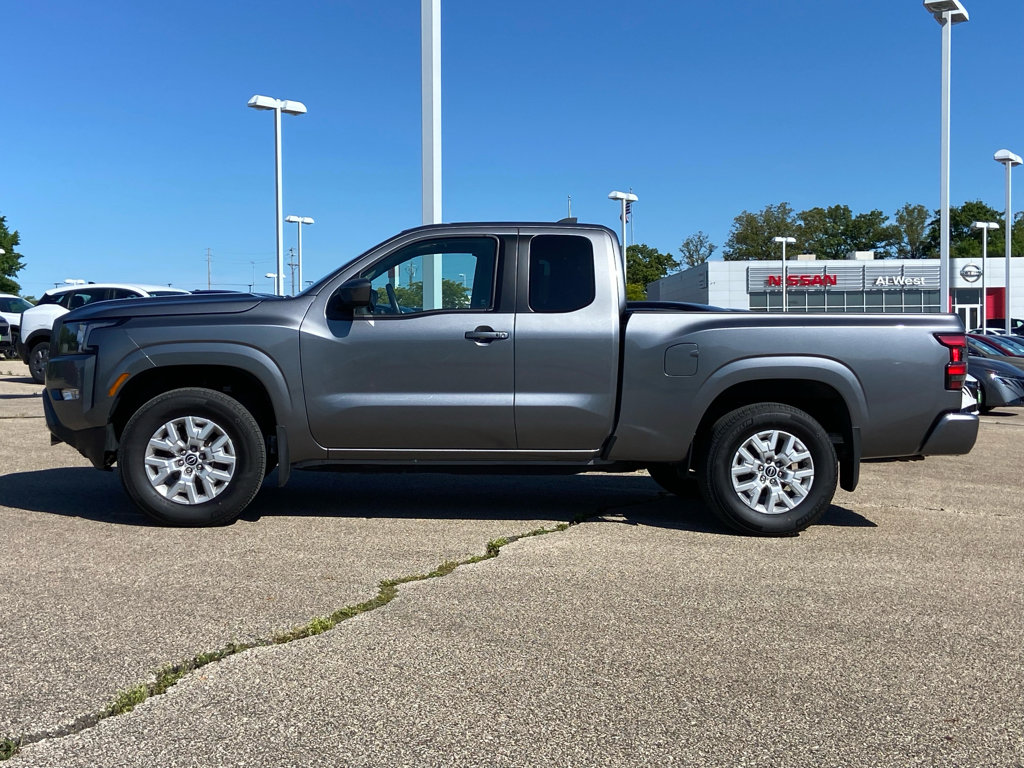 Used 2024 Nissan Frontier SV w/ SV Convenience Package AWD/4WD image 10