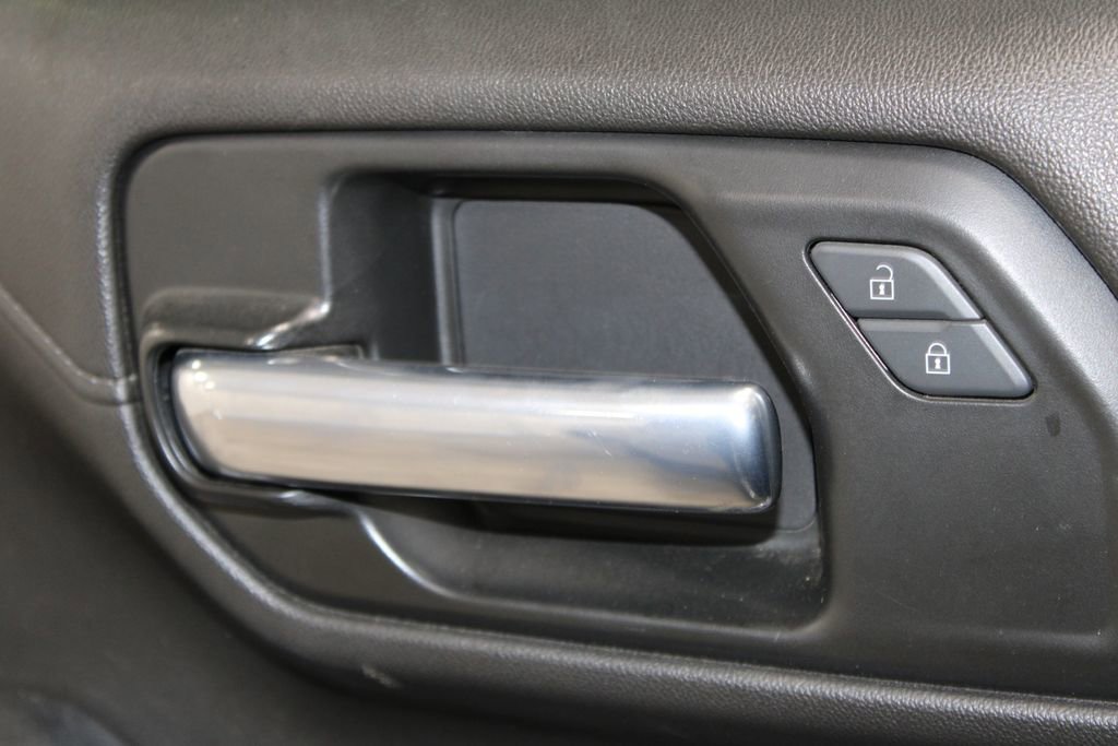 Used 2021 Chevrolet Silverado 1500 RST image 23