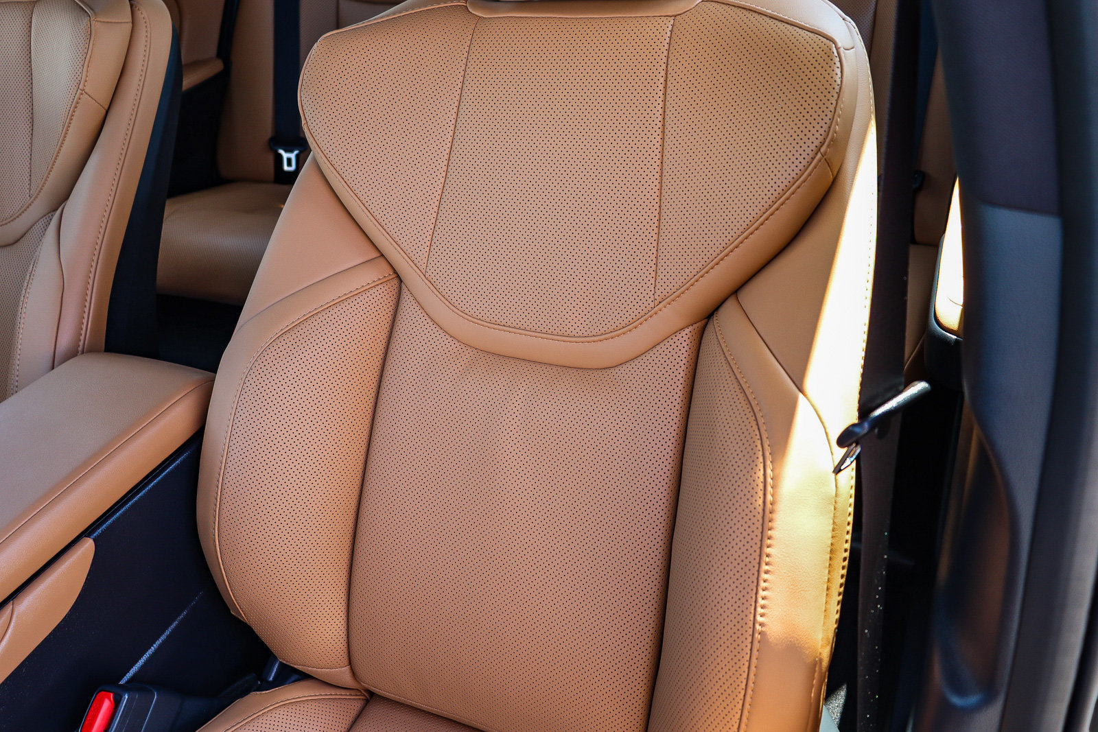 New 2026 Lexus ES 350e w/ Convenience Package FWD image 32