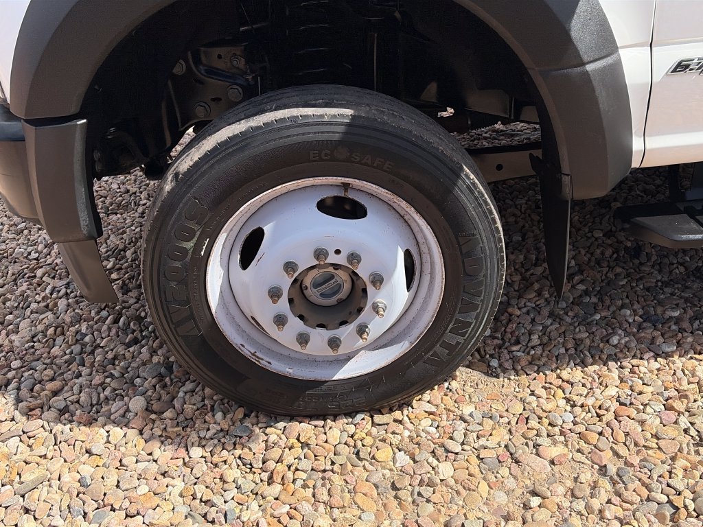 Used 2021 Ford F550 4x4 SuperCab Super Duty image 8