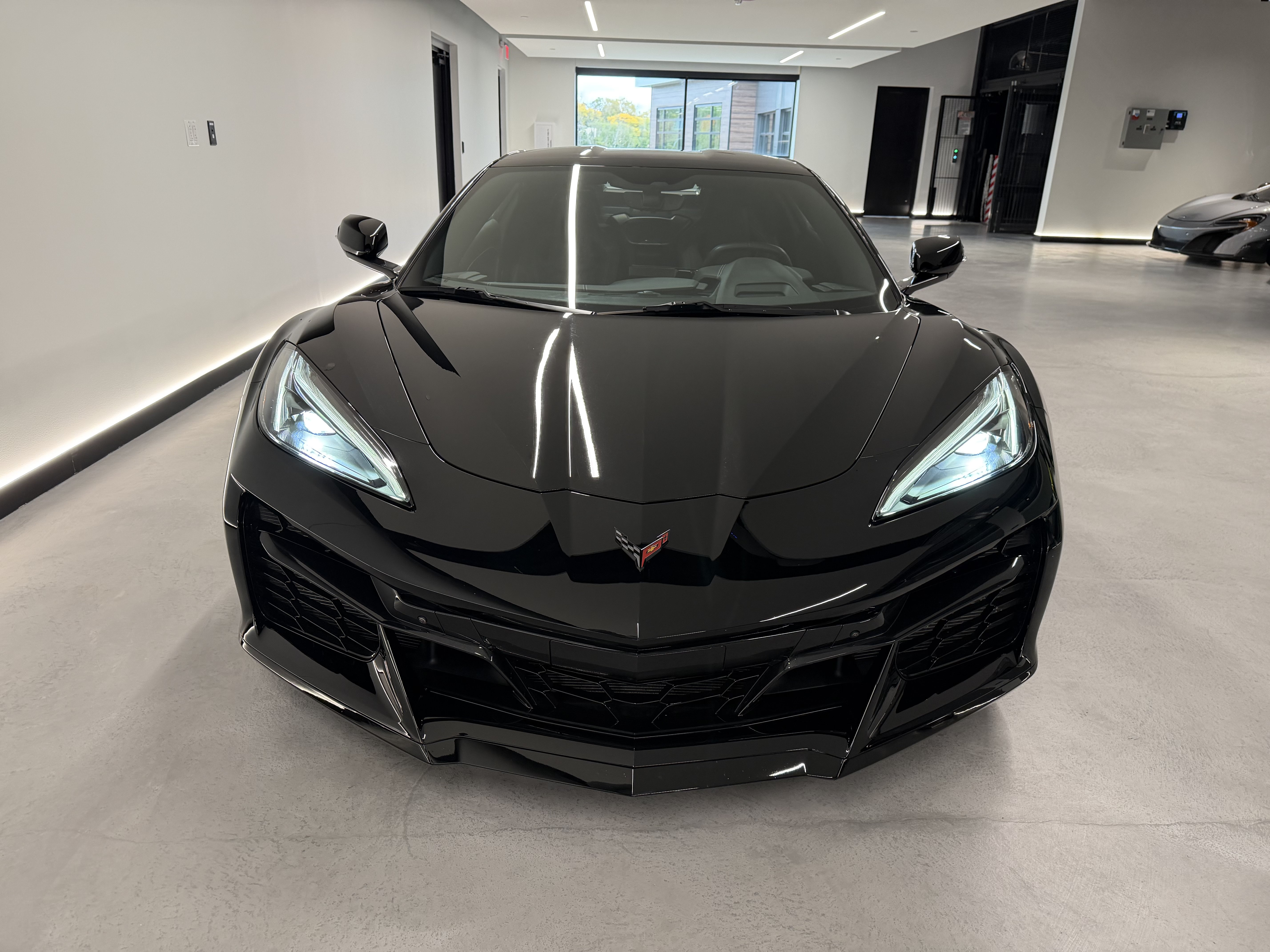 Used 2023 Chevrolet Corvette Z06 RWD image 14