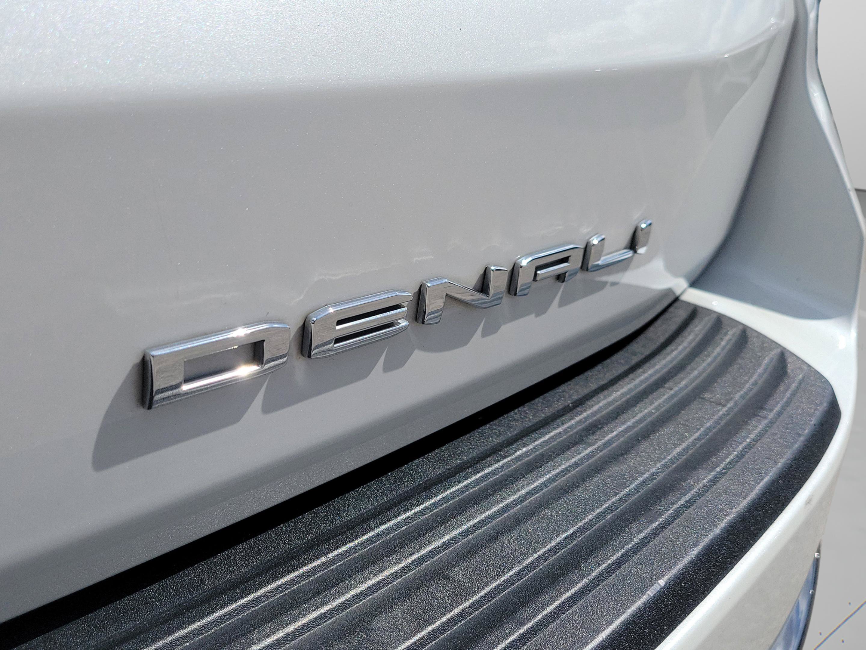 Certified 2023 GMC Yukon Denali Ultimate AWD/4WD image 36