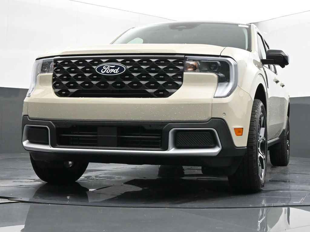 New 2025 Ford Maverick Lariat w/ 4K Tow Package image 40