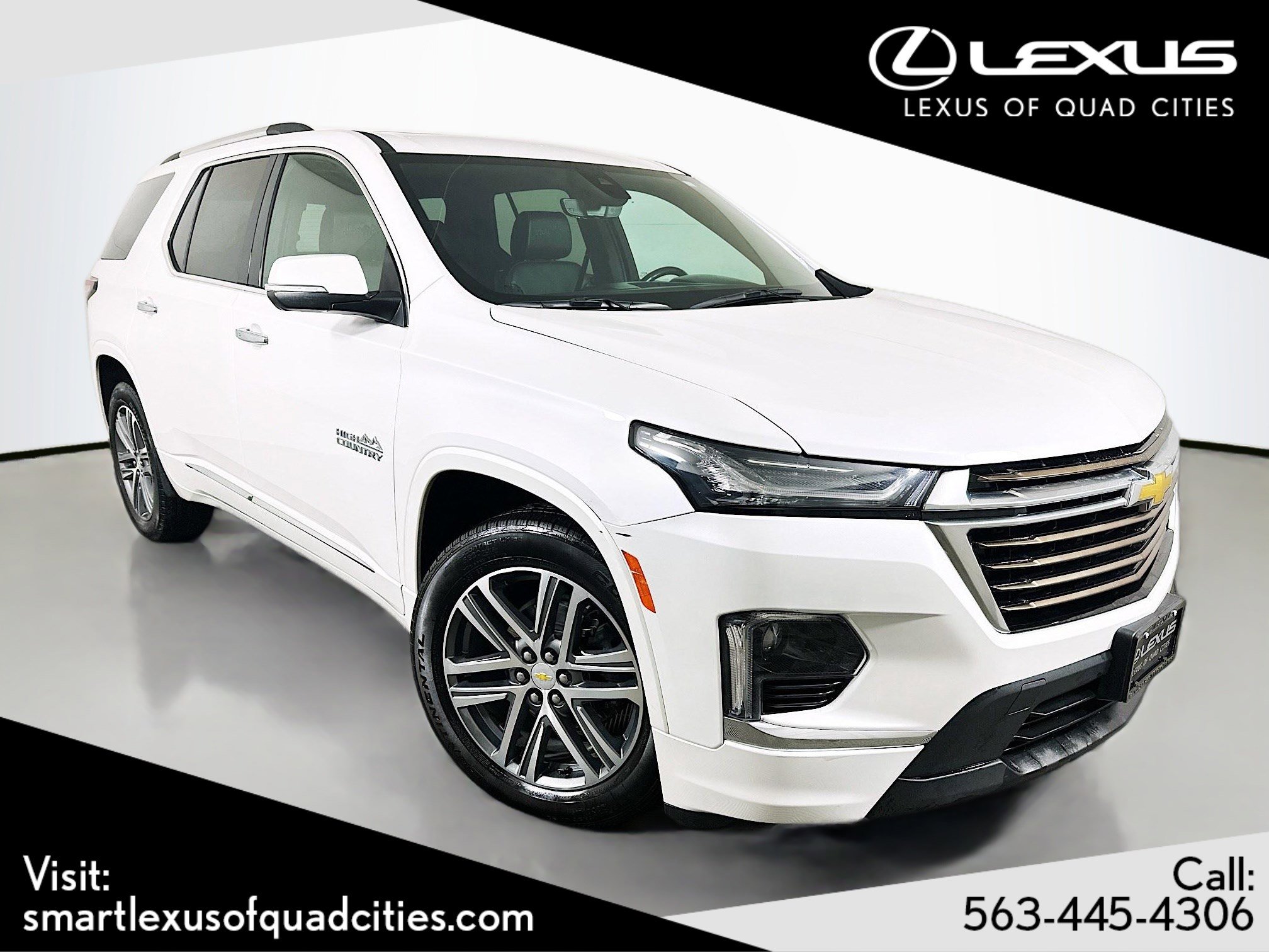 Used 2023 Chevrolet Traverse High Country image 1