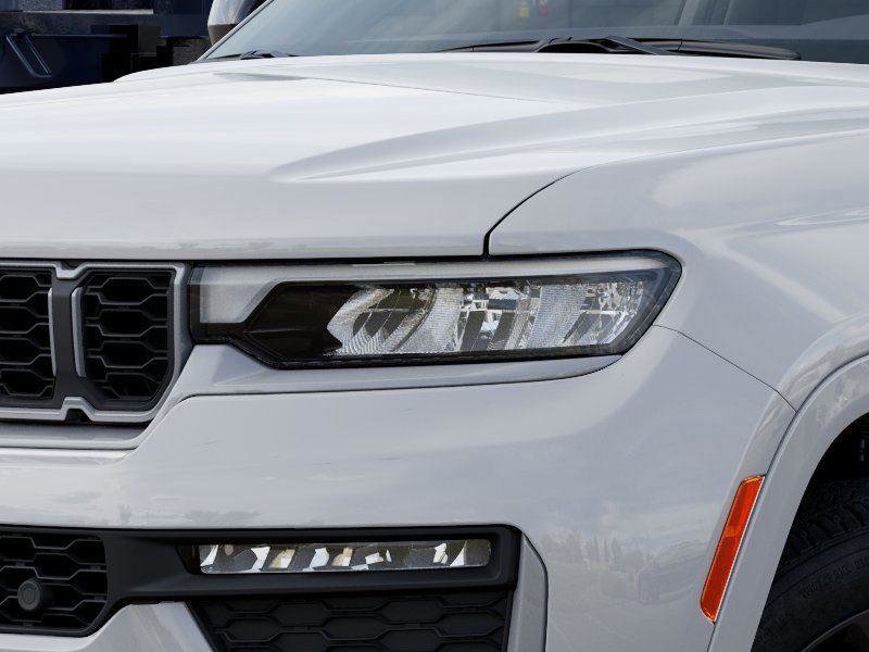 New 2026 Jeep Grand Cherokee L Limited image 10