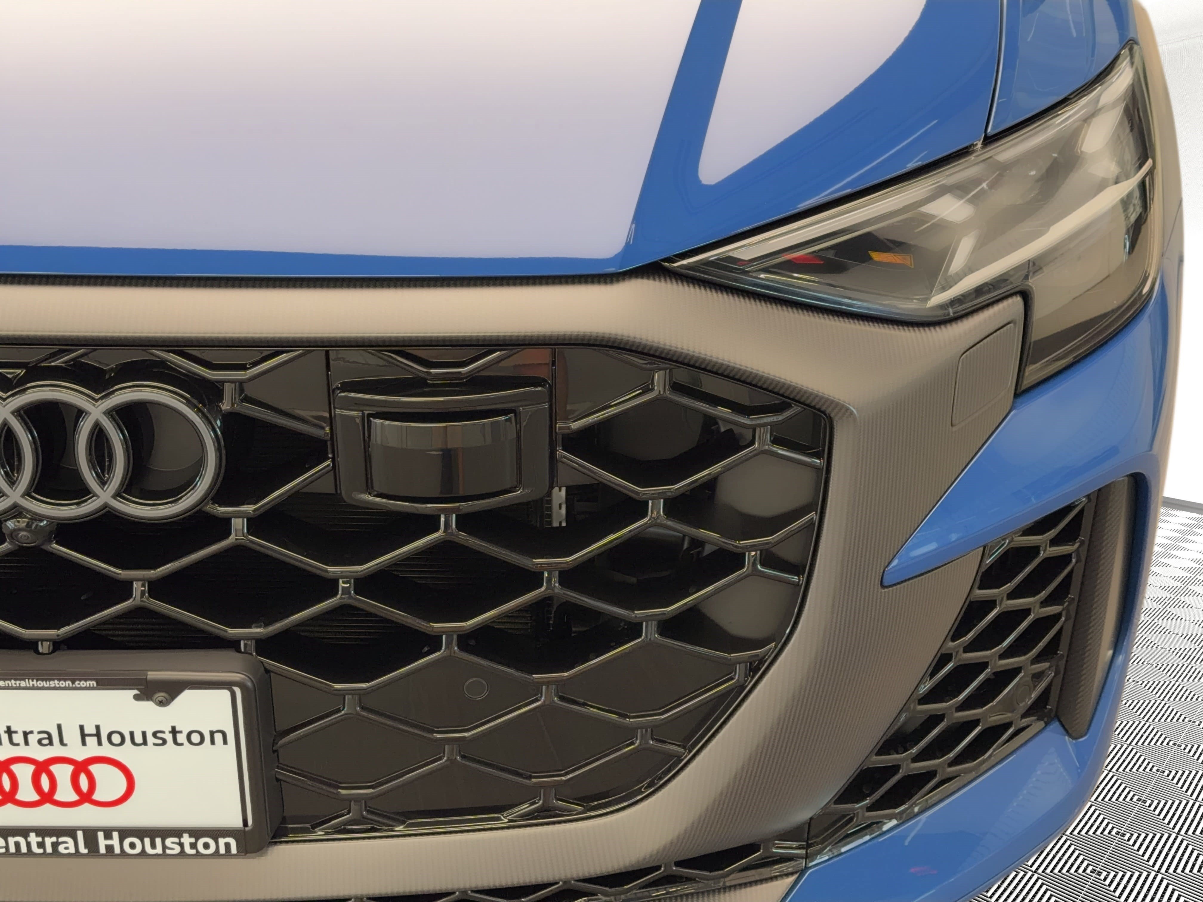 New 2026 Audi RS Q8 performance AWD/4WD image 10