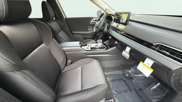 New 2026 Mitsubishi Outlander ES image 22