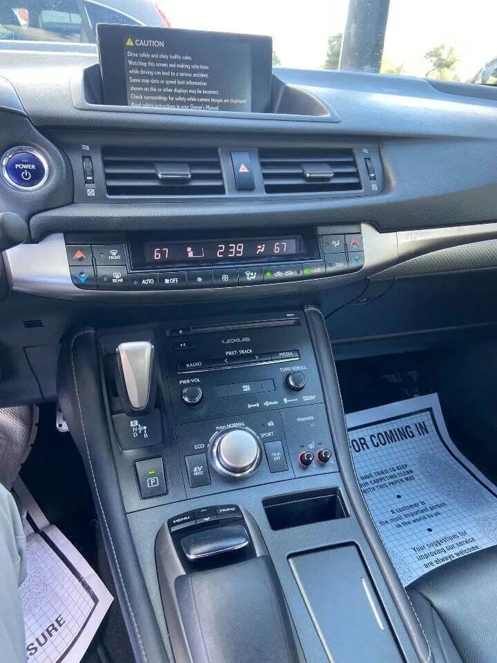 Used 2014 Lexus CT 200h w/ F Sport w/Nuluxe Interior image 14