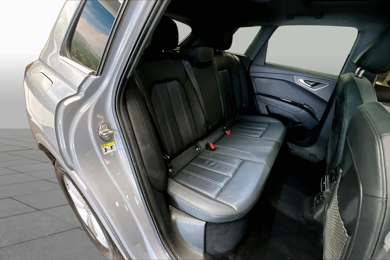 Used 2023 Audi Q4 e-tron Premium AWD/4WD image 19