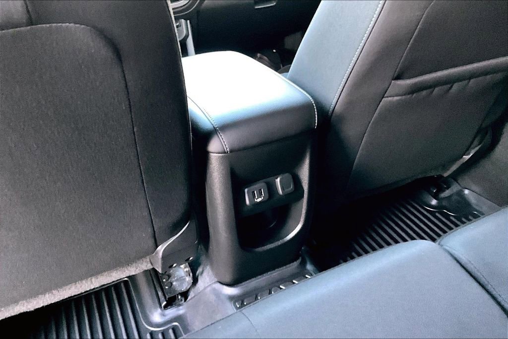 Used 2022 GMC Canyon Elevation w/ Trailering Package image 13