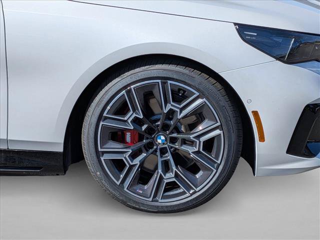 New 2026 BMW i5 M60 w/ Executive Package AWD/4WD image 10