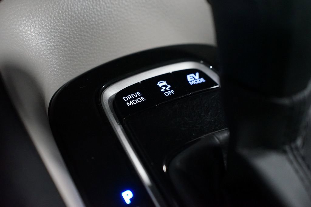 Certified 2022 Toyota Corolla LE image 20