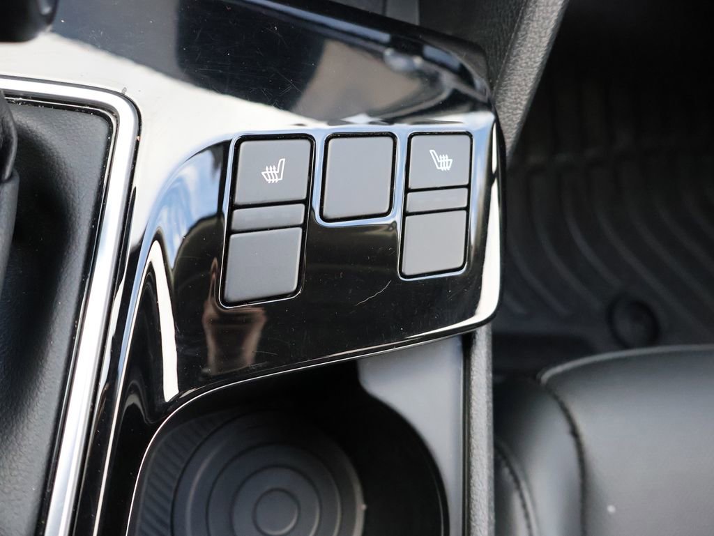 Used 2024 Kia Sportage EX image 27