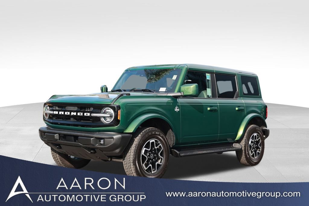 Used 2025 Ford Bronco Outer Banks image 1