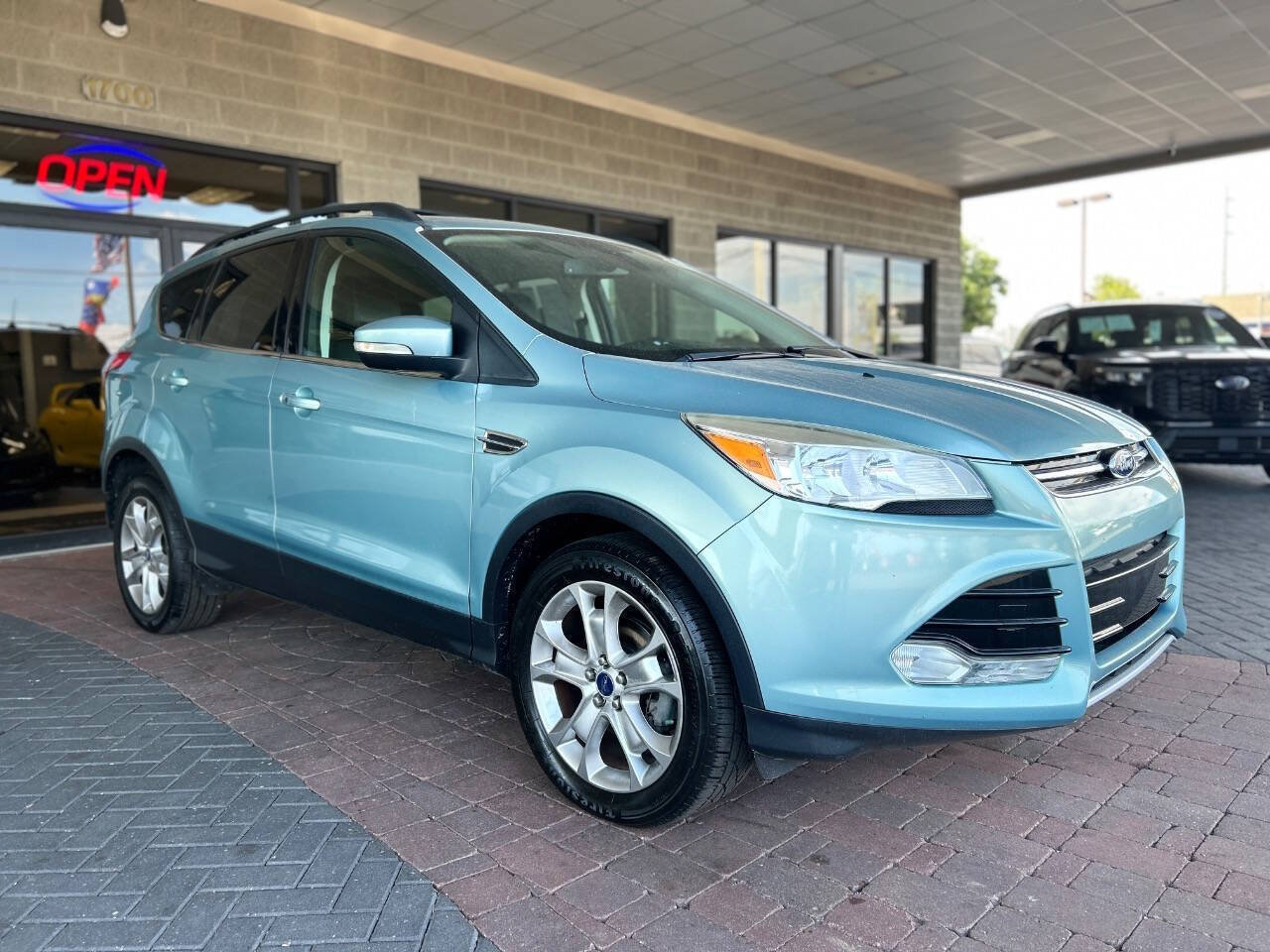 Used 2013 Ford Escape SEL FWD image 22
