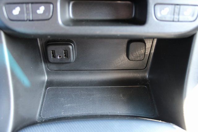 Used 2020 Chevrolet Colorado Z71 image 20