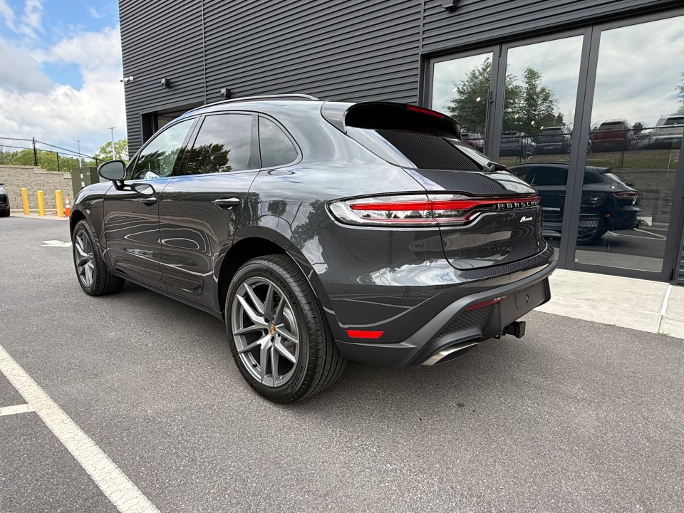 New 2026 Porsche Macan Turbo AWD/4WD image 3