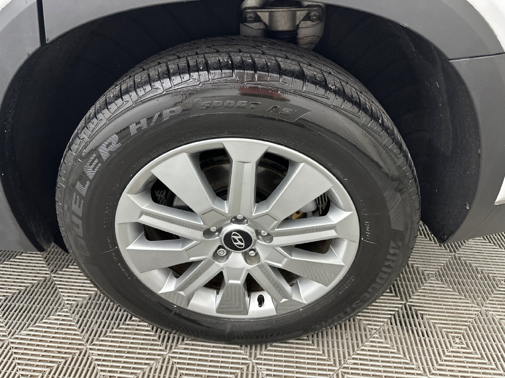 Used 2025 Hyundai Palisade SE FWD image 20