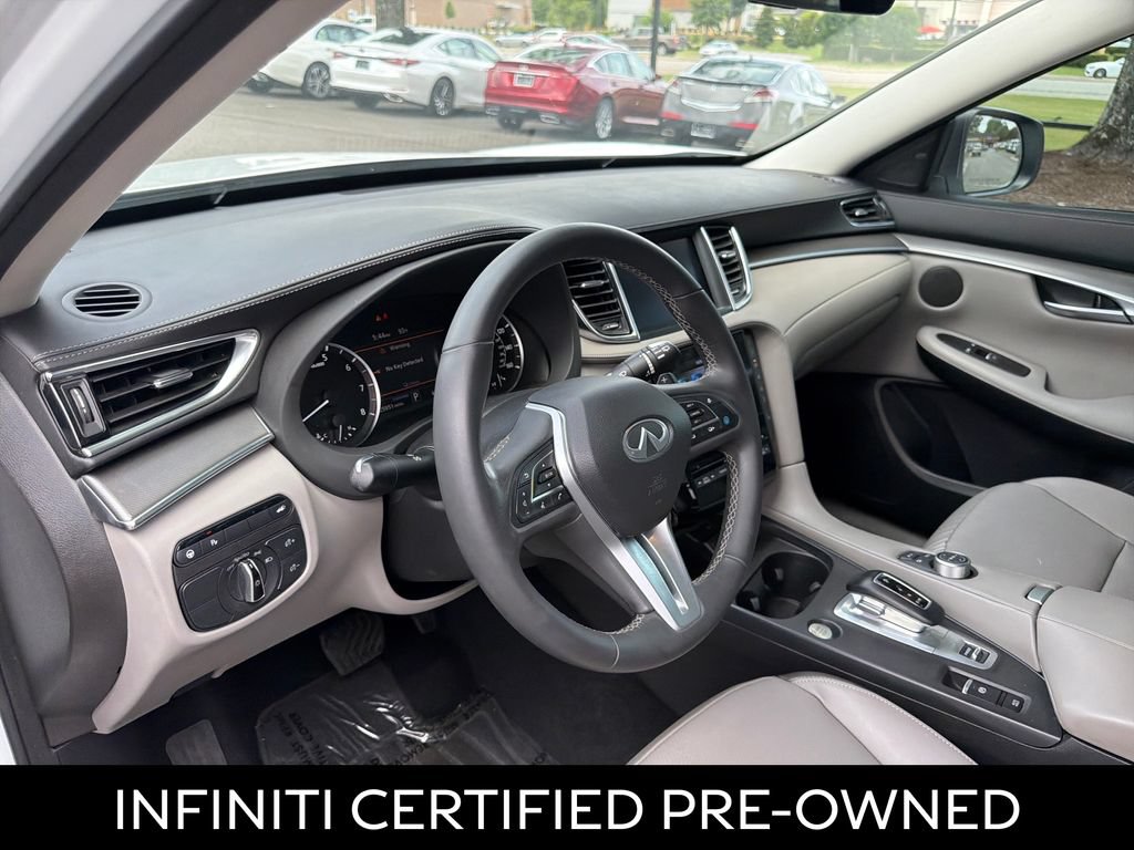 Certified 2023 INFINITI QX50 Luxe FWD image 17