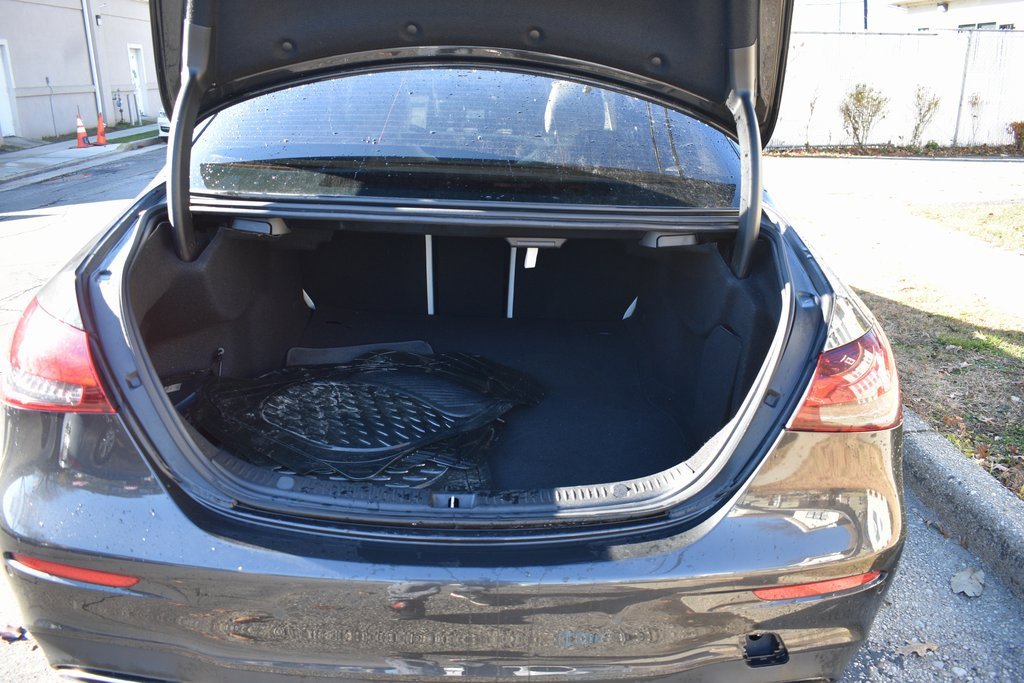 Used 2023 Mercedes-Benz E 350 4MATIC Sedan w/ Premium Package image 33