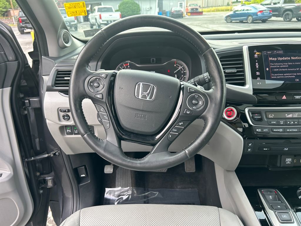 Used 2017 Honda Pilot Elite image 21