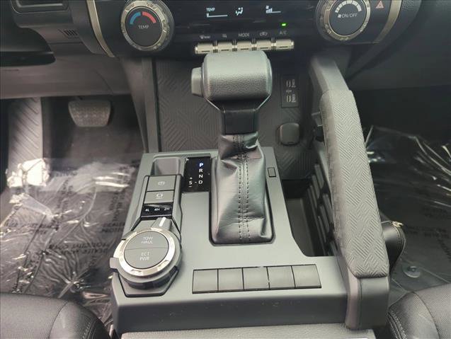 Certified 2025 Toyota Tacoma SR5 image 15