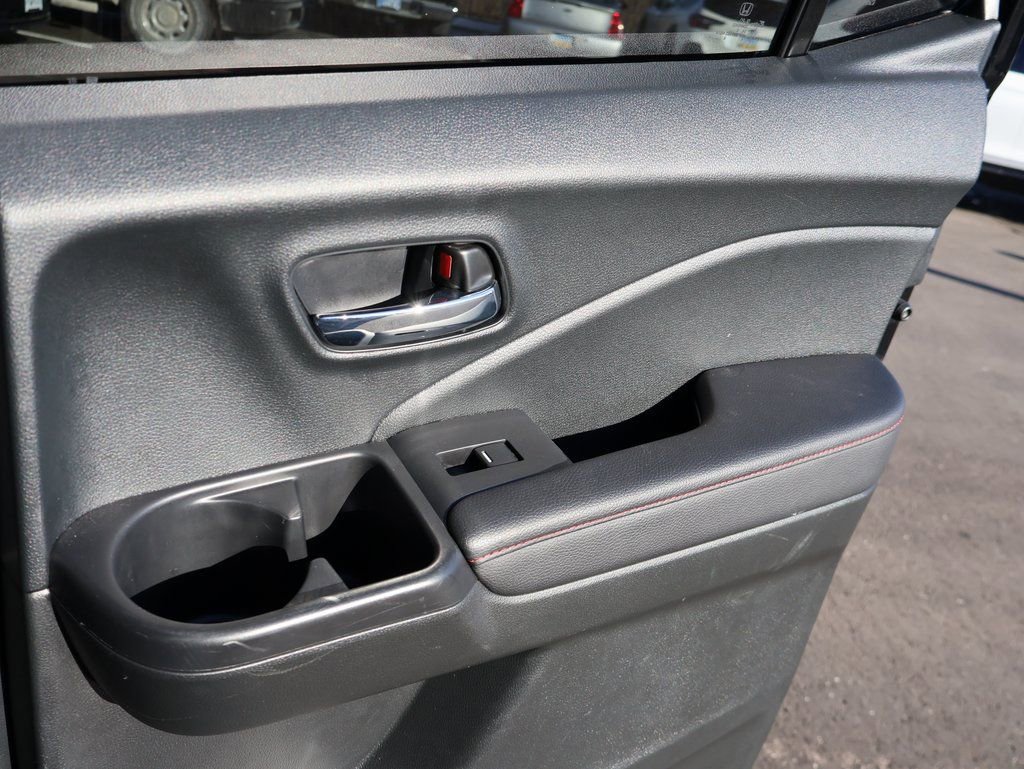 Certified 2023 Honda Ridgeline Black Edition image 14