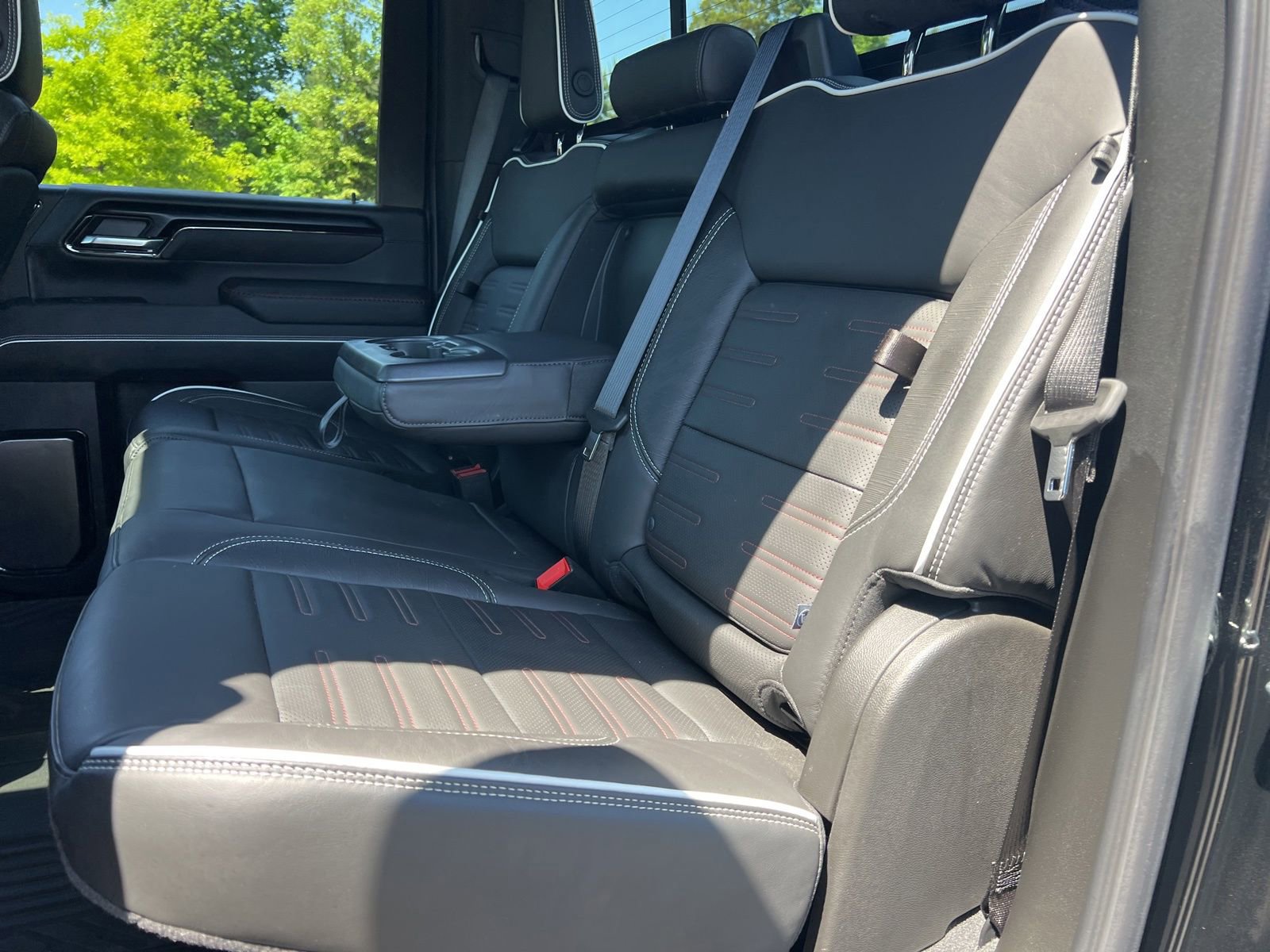 Used 2025 GMC Sierra 2500 AT4X w/ AT4X AEV Edition AWD/4WD image 34