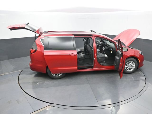 New 2026 Chrysler Voyager LX image 75