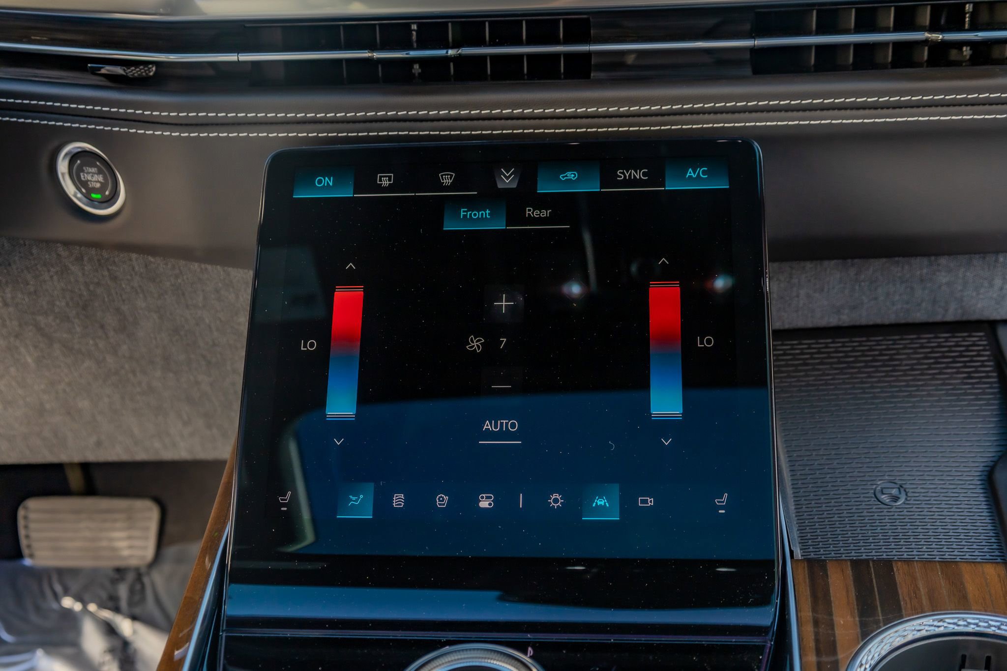 Used 2026 Cadillac Escalade Platinum Sport w/ LPO, ONYX Package image 27