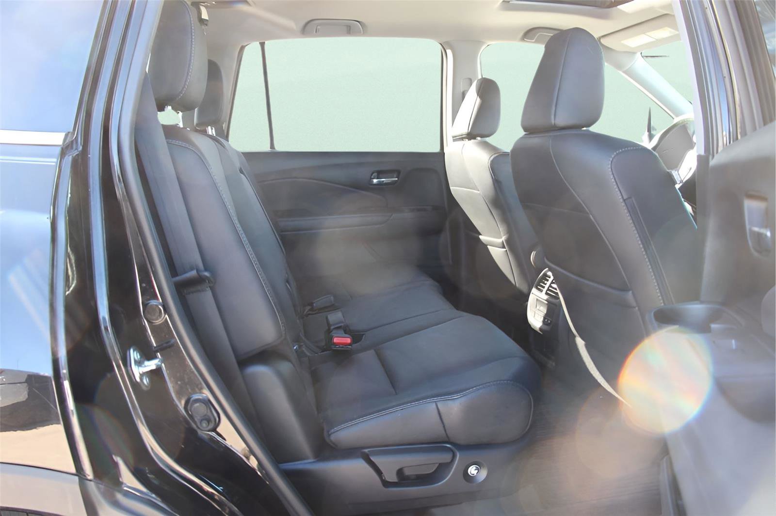 Used 2017 Honda Pilot EX-L image 27