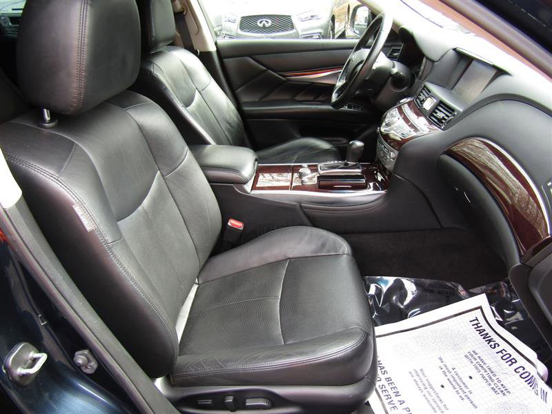 Used 2016 INFINITI Q70 L 3.7 image 37