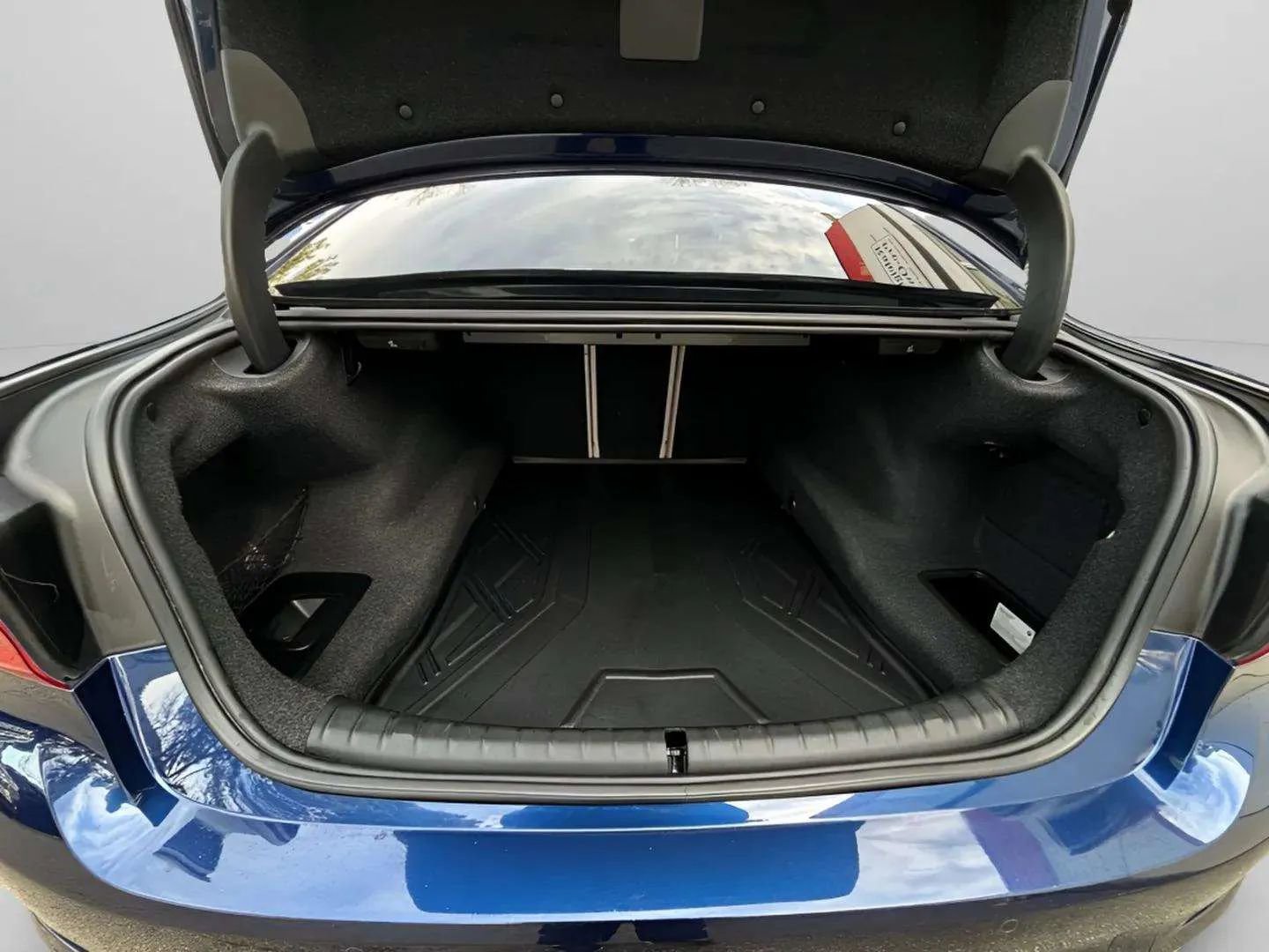 Used 2019 BMW 540i w/ Premium Package image 17