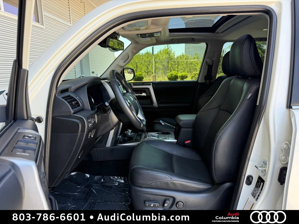 Used 2023 Toyota 4Runner Limited AWD/4WD image 23