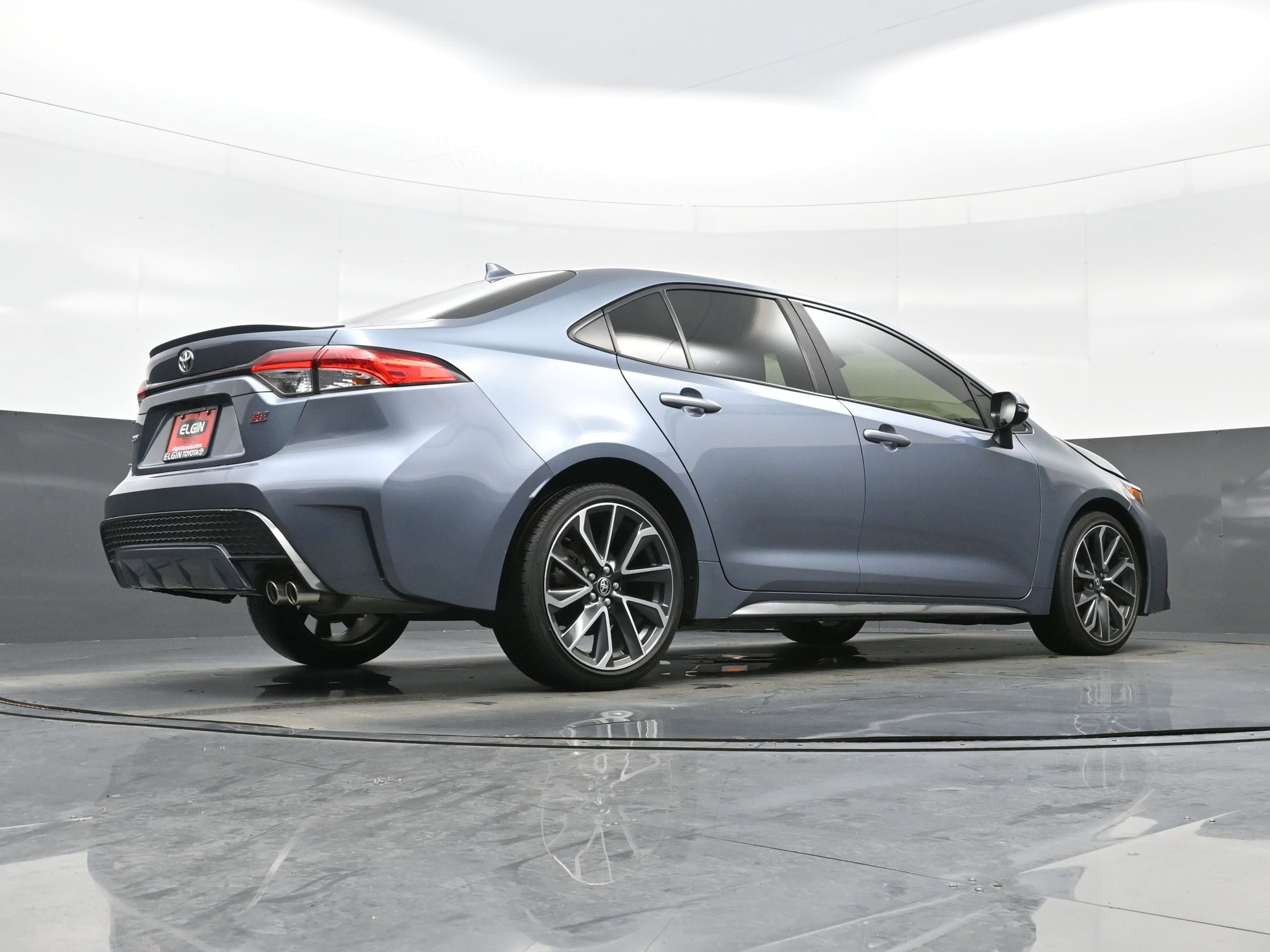 Used 2020 Toyota Corolla SE image 30