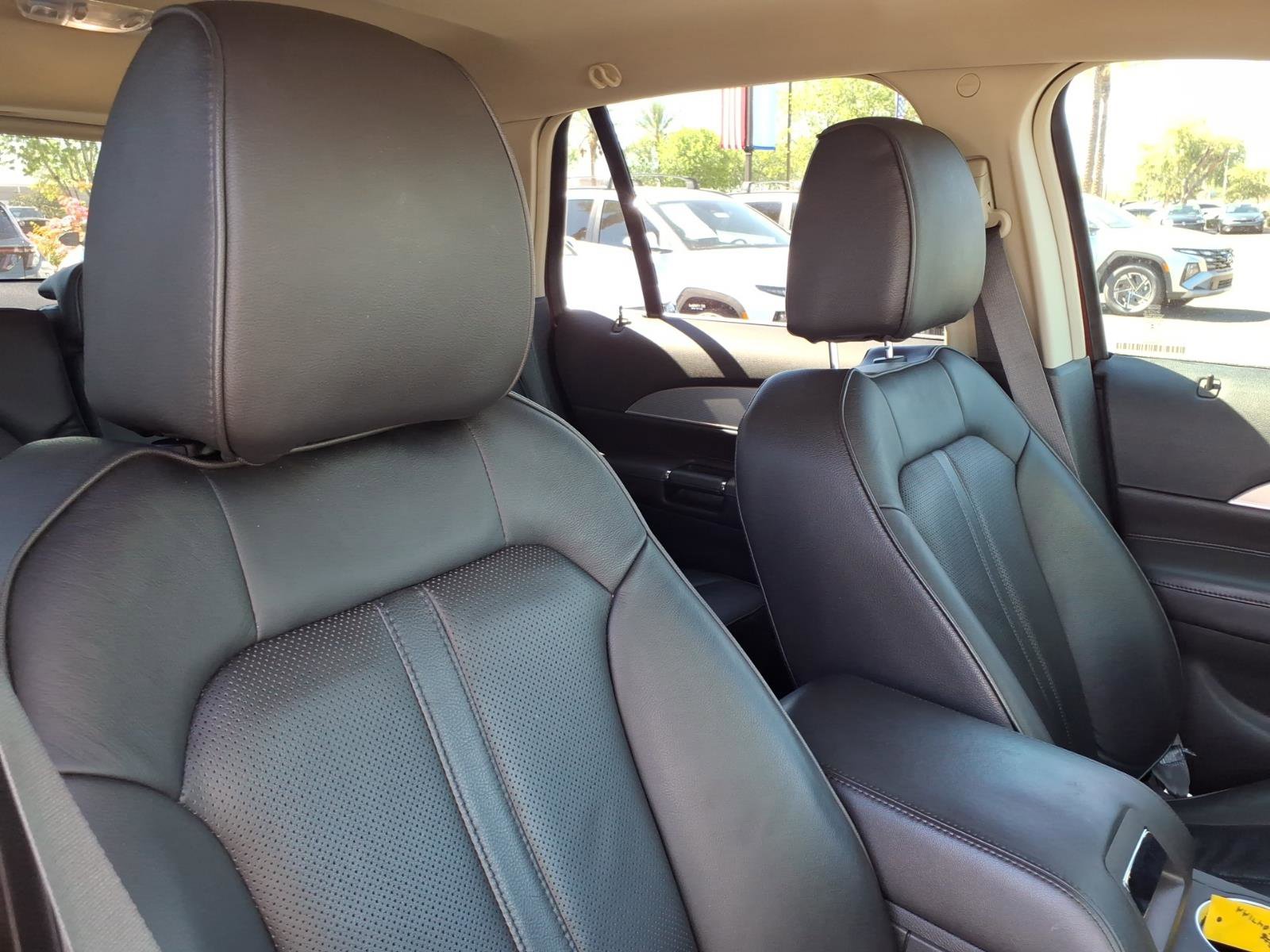 Used 2014 Lincoln MKX AWD w/ Equipment Group 101A image 12