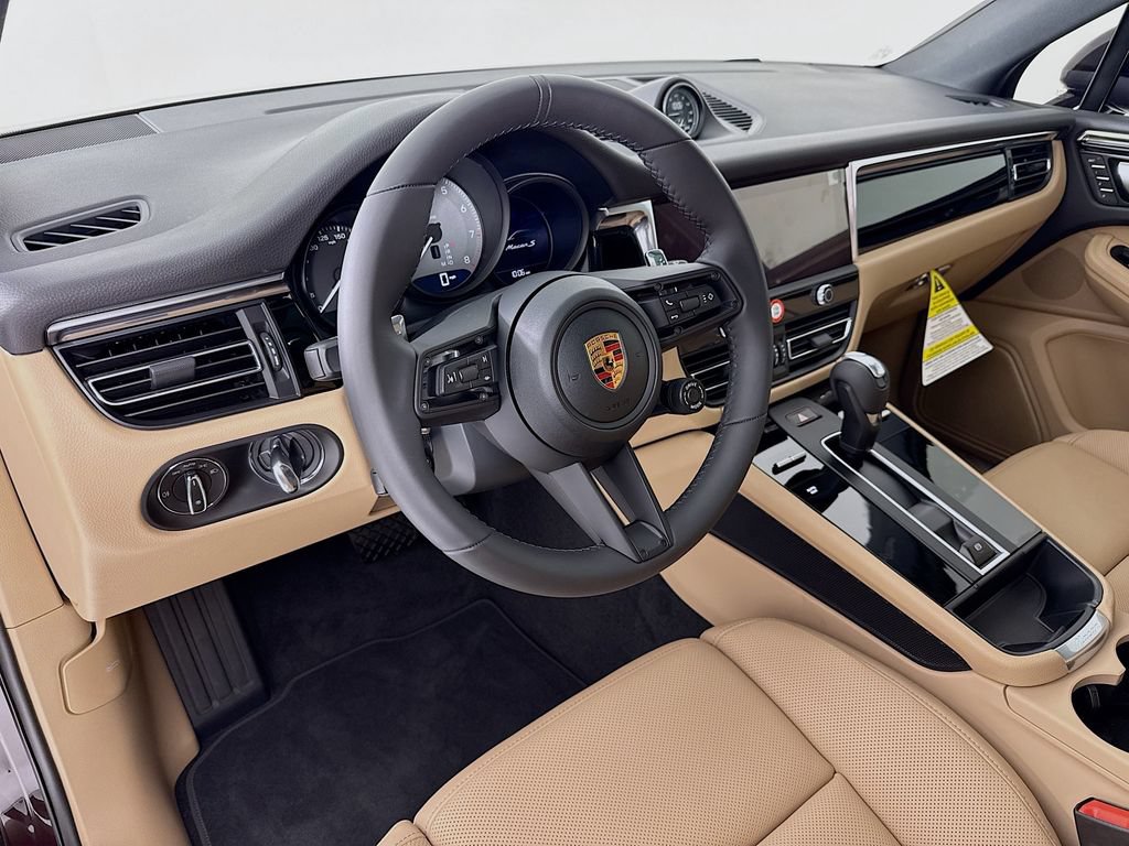 New 2026 Porsche Macan S AWD/4WD image 4