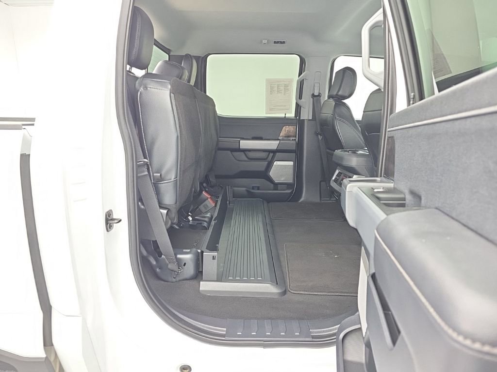 Used 2024 Ford F250 Lariat image 50