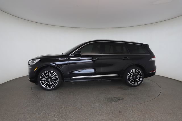 Used 2023 Lincoln Aviator Black Label AWD/4WD image 6