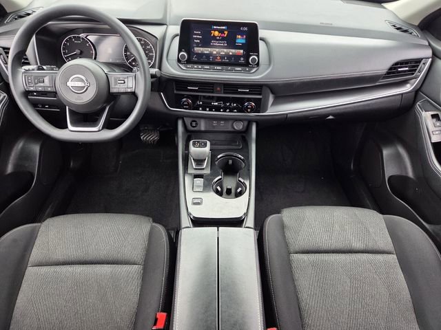 Certified 2024 Nissan Rogue SV FWD image 11
