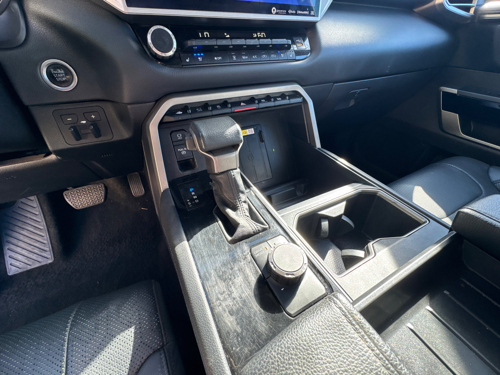 Used 2022 Toyota Tundra Limited RWD image 30
