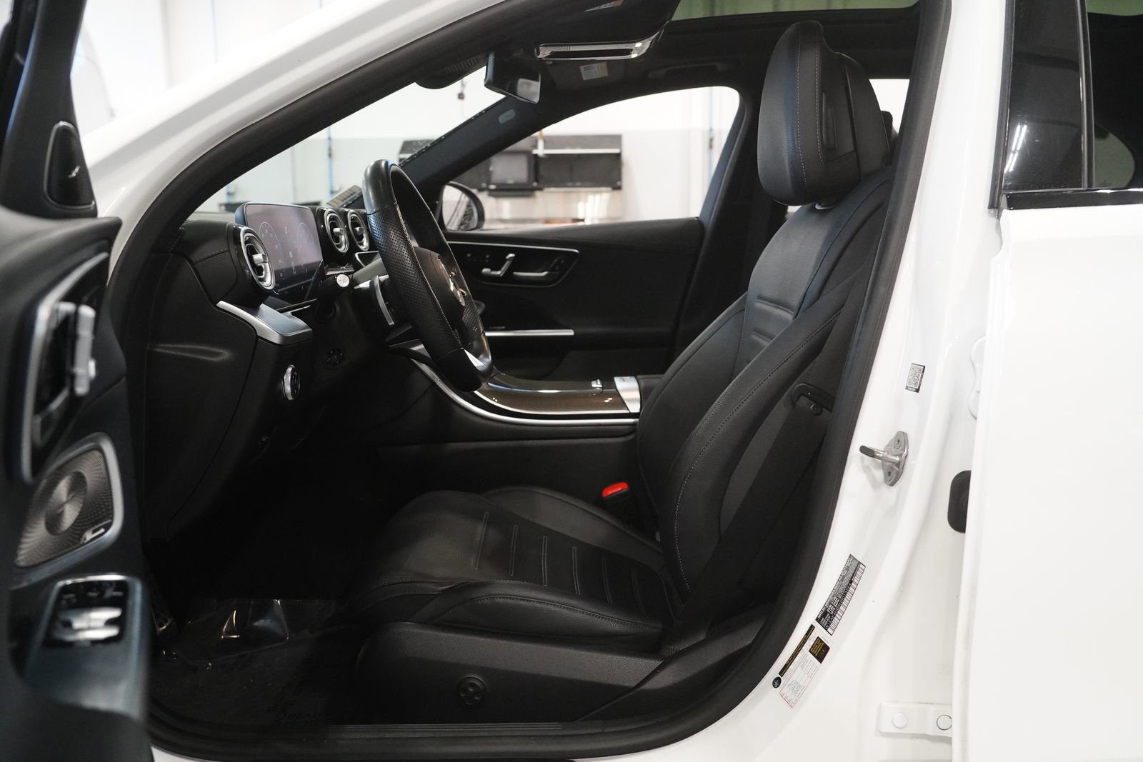 Certified 2022 Mercedes-Benz C 300 4MATIC Sedan image 2