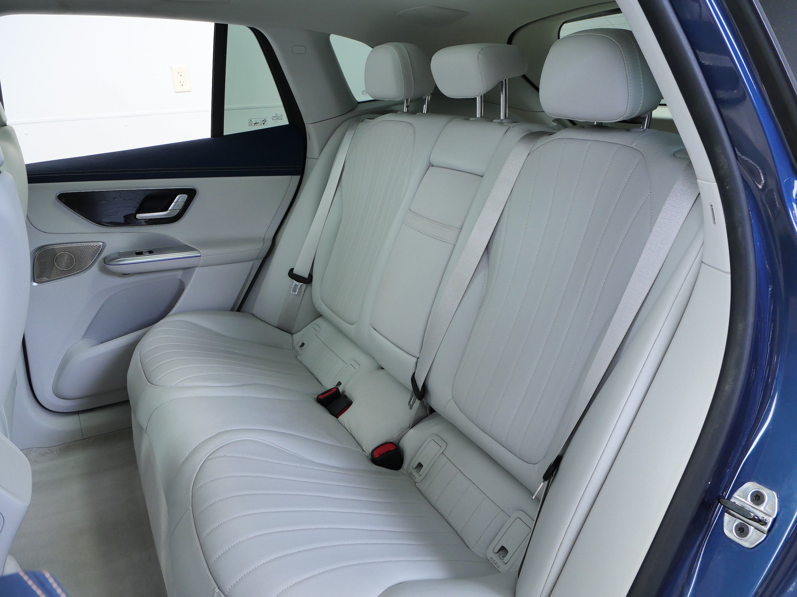Certified 2023 Mercedes-Benz EQE 500 4MATIC SUV image 20