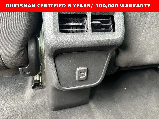 Certified 2021 Chevrolet Equinox LT image 13