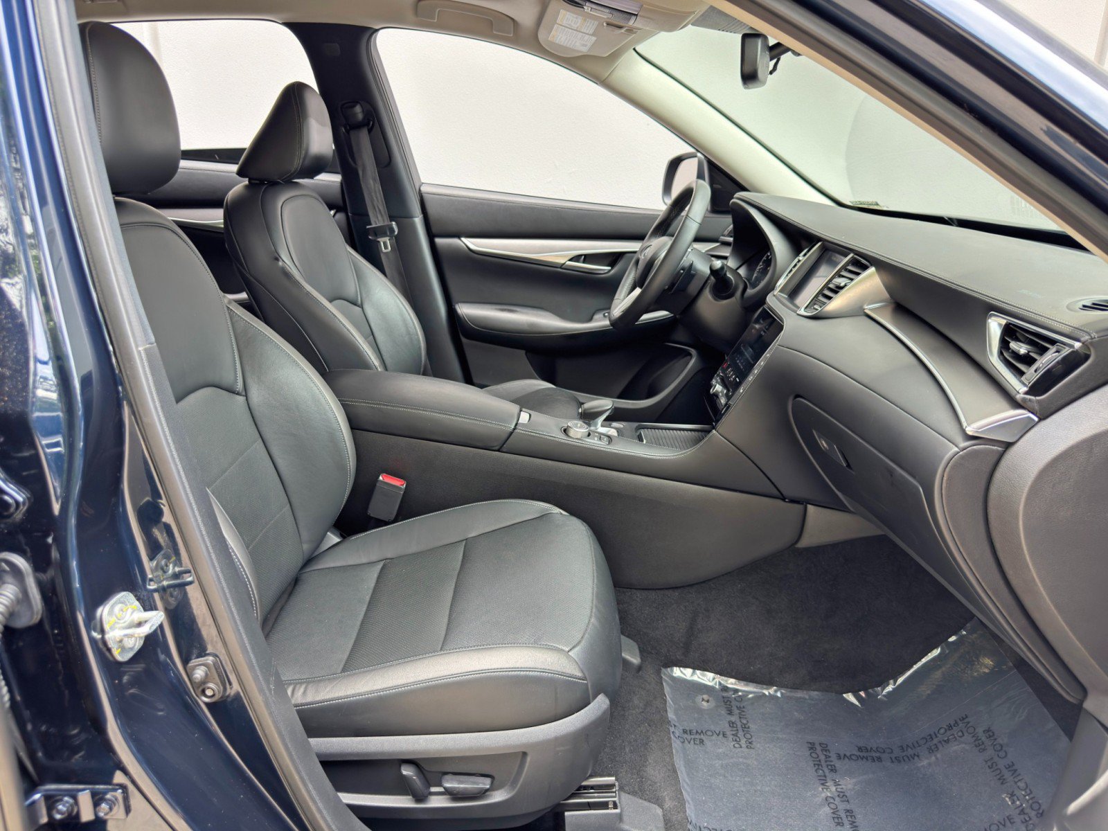 Used 2022 INFINITI QX50 Luxe FWD image 15