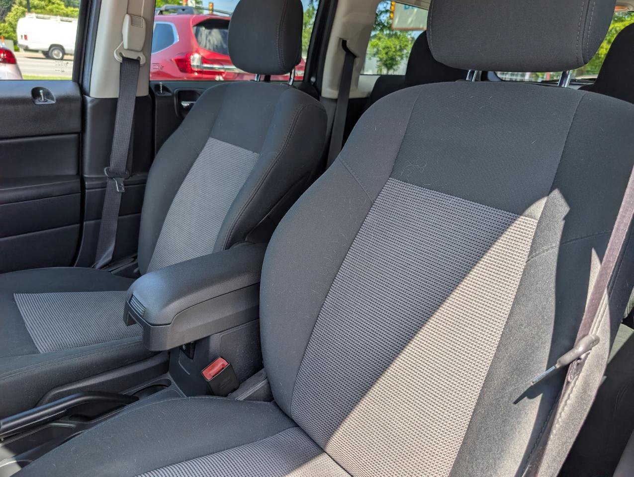 Used 2011 Jeep Patriot Latitude FWD image 15