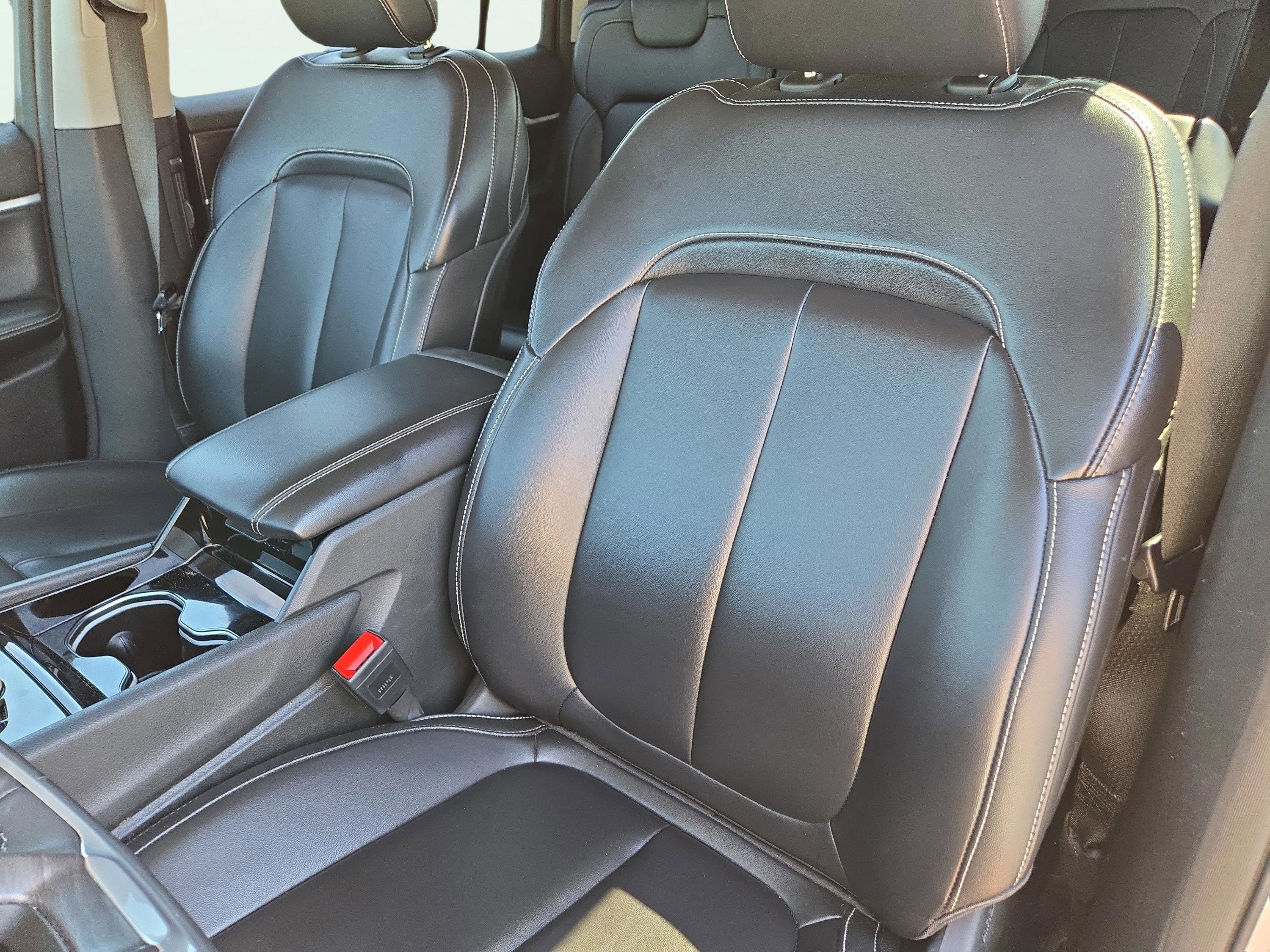 Used 2023 Jeep Grand Cherokee L Limited image 16