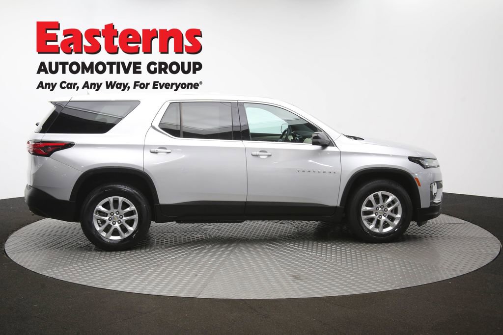 Used 2022 Chevrolet Traverse LS AWD/4WD image 44