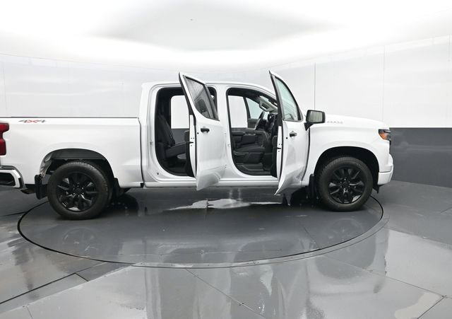 Used 2024 Chevrolet Silverado 1500 Custom image 26